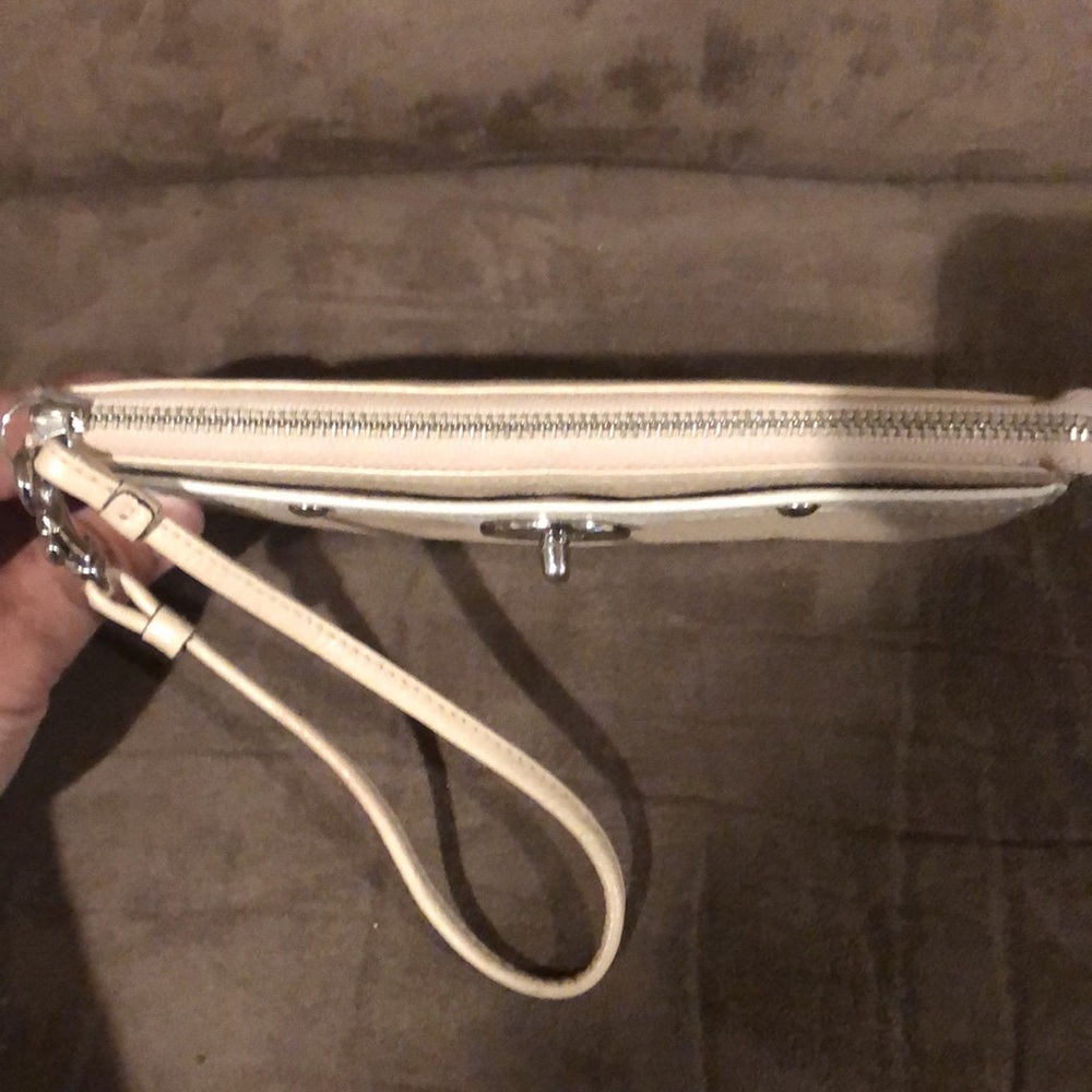 Coach Penelope Zippy wallet, turnkey front lock - Picture 7 of 7